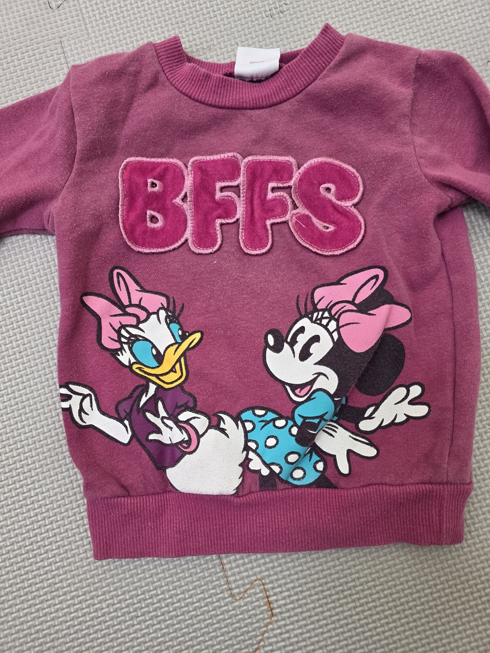 Disney Girls Pink Magenta 'BFFS' Daisy & Minnie Pullover Sweatshirt